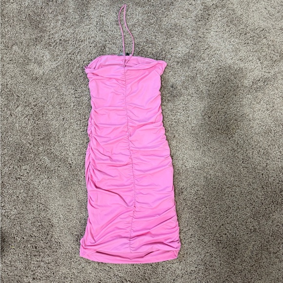 Zara Dresses & Skirts - Zara Pink Ruched Strapless Dress